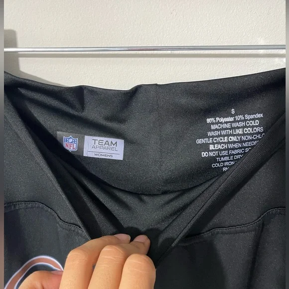 Vintage NFL Chicago Bears black high waisted sportswear leggings - Picture 7 of 7